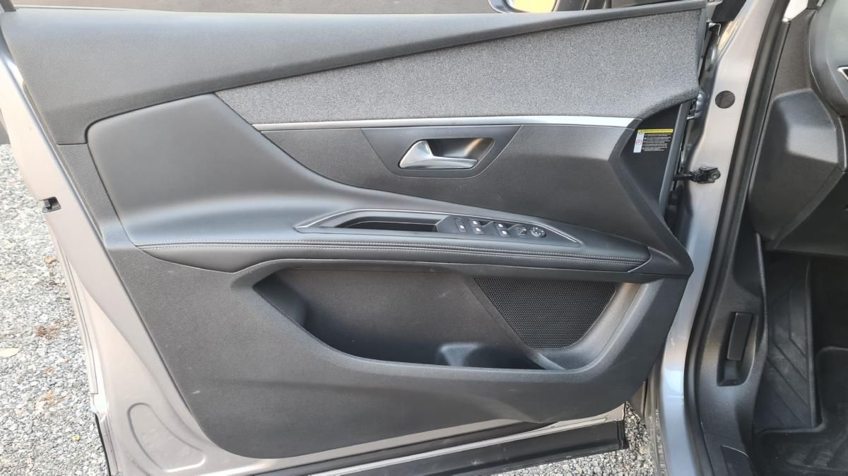 peugeot-5008-2019-diesel-1499cc