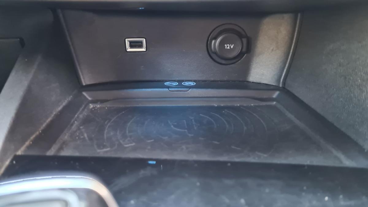 peugeot-5008-2019-diesel-1499cc