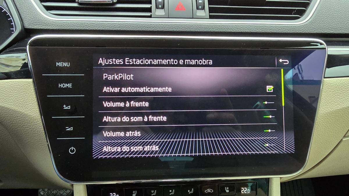 skoda-superb-2018-diesel-1968cc