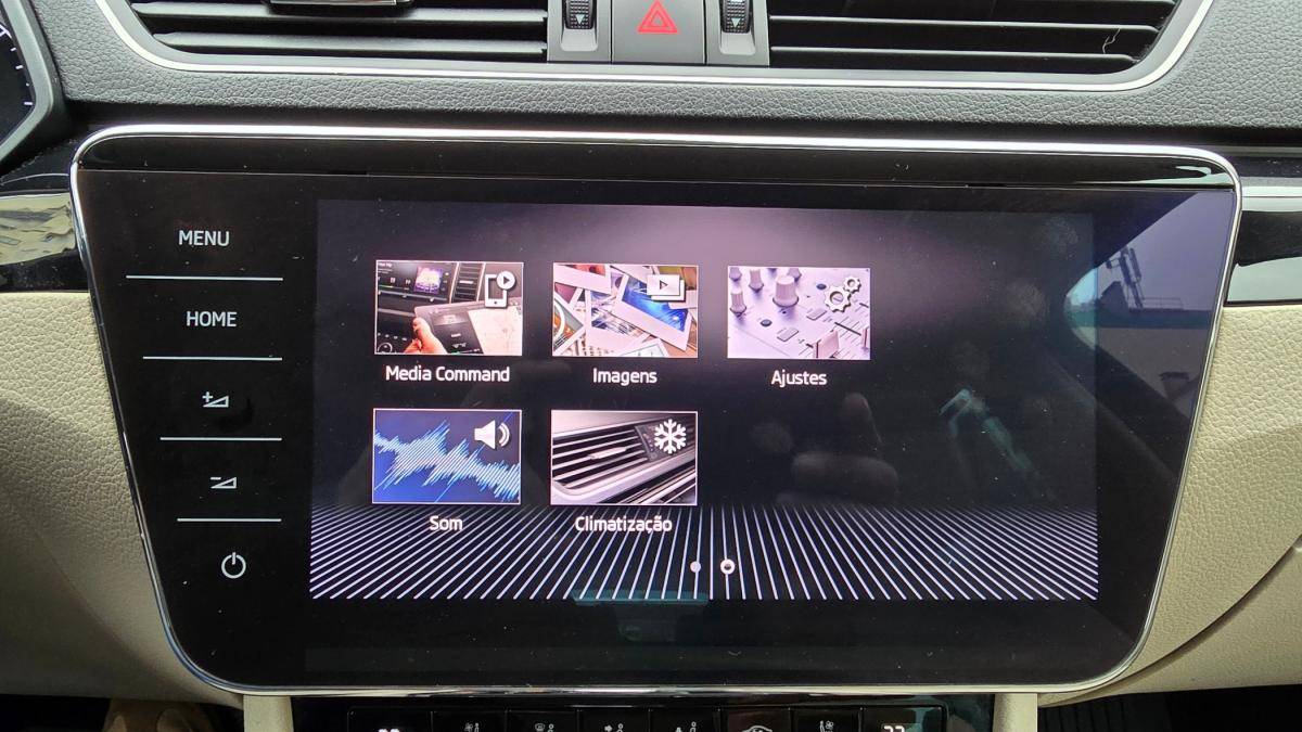 skoda-superb-2018-diesel-1968cc