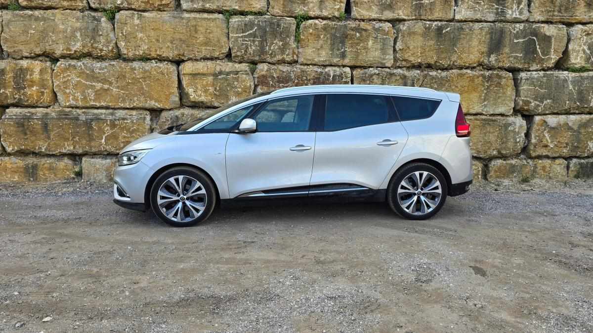 renault-grand-scenic-2017-diesel-1461cc