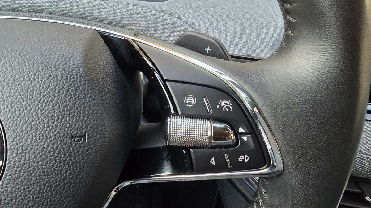 skoda-enyaq-2022-eletrico-0cc