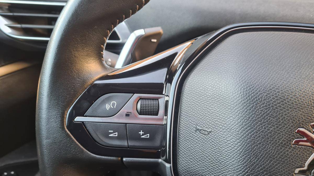 peugeot-5008-2021-diesel-1499cc