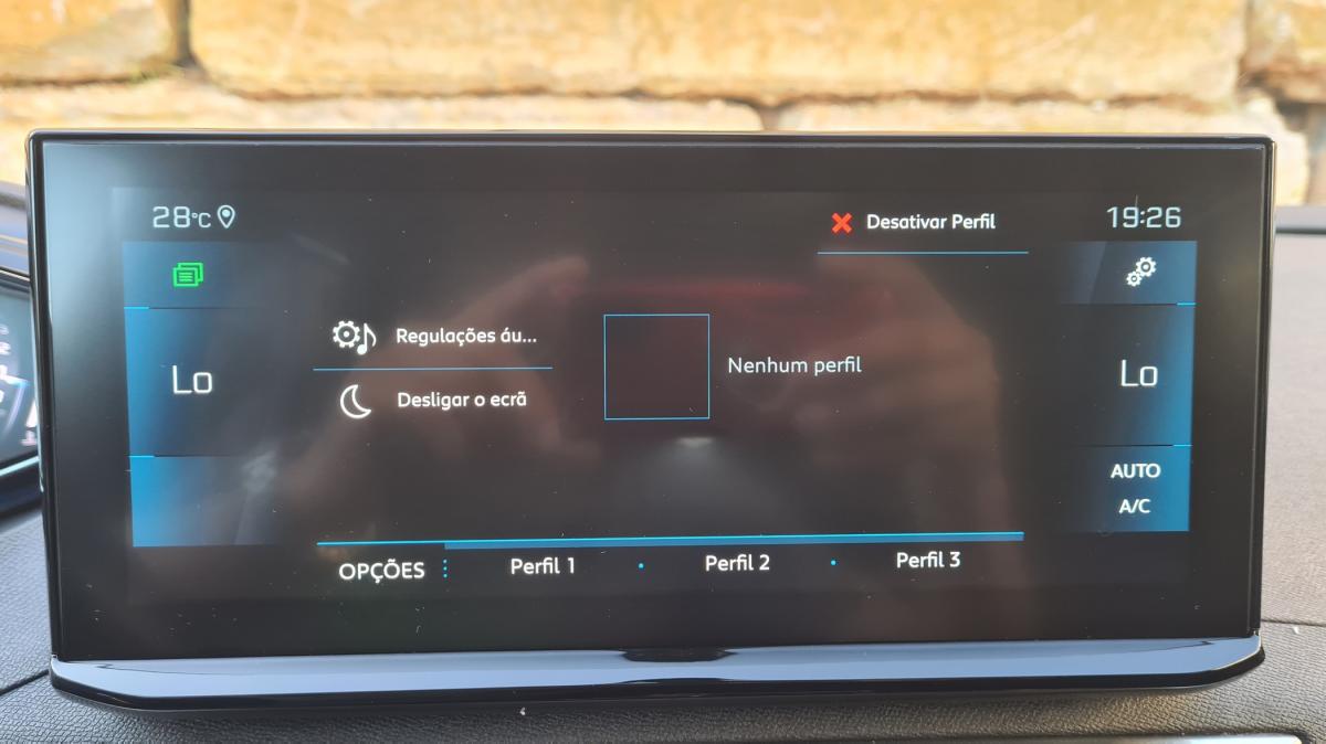 peugeot-5008-2021-diesel-1499cc