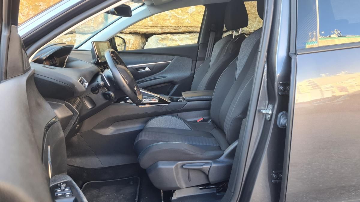 peugeot-5008-2021-diesel-1499cc