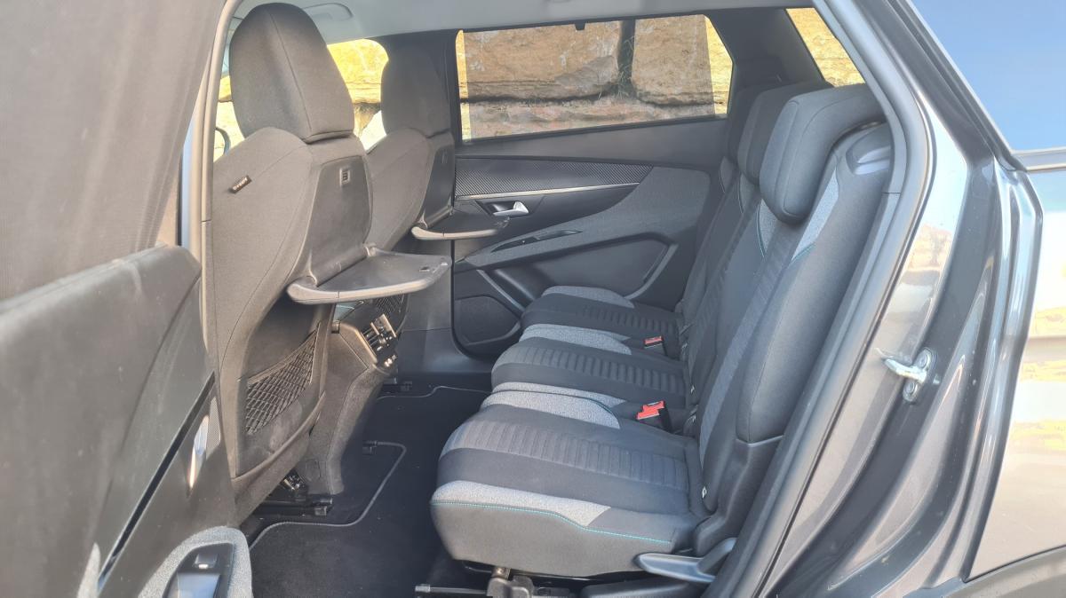 peugeot-5008-2021-diesel-1499cc