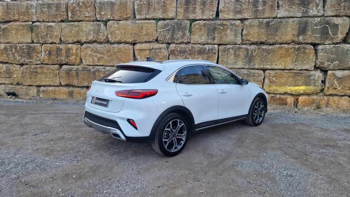 kia-xceed-2022-gasolina-998cc
