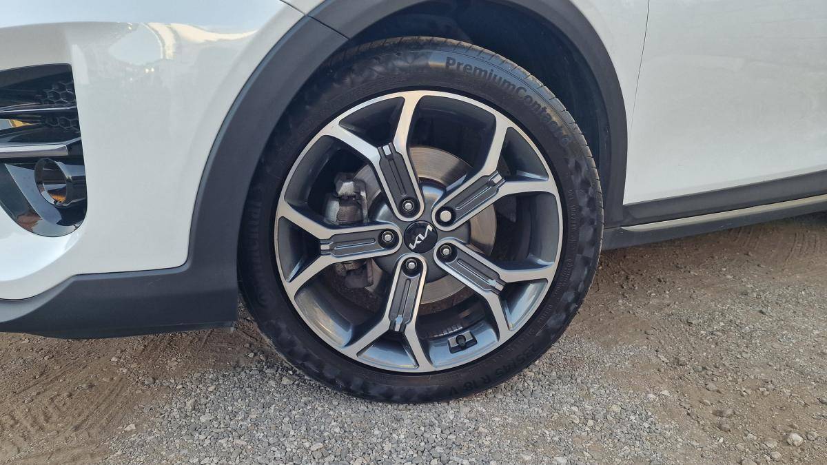 kia-xceed-2022-gasolina-998cc