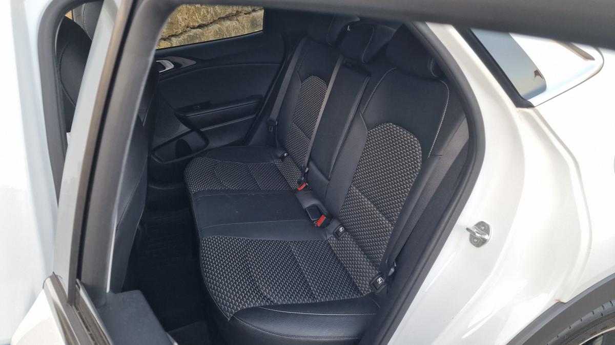 kia-xceed-2022-gasolina-998cc