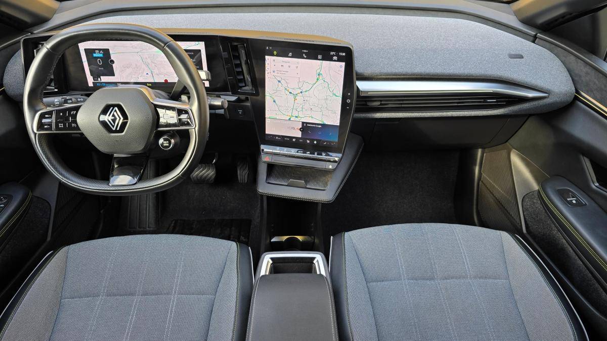renault-megane-e-tech-2023-eletrico-0cc
