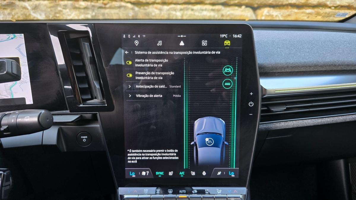renault-megane-e-tech-2023-eletrico-0cc