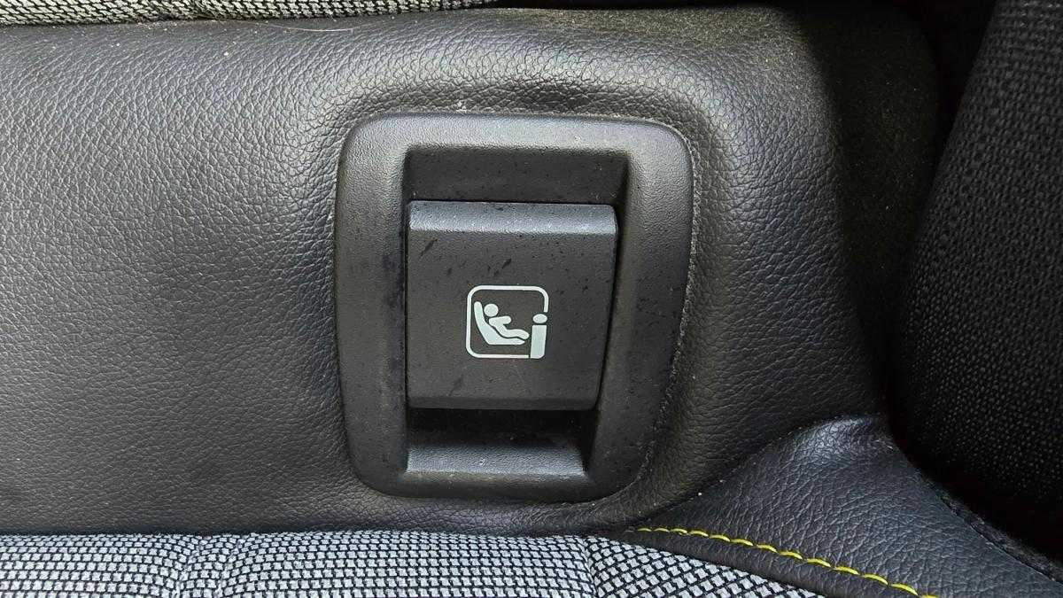 renault-megane-e-tech-2023-eletrico-0cc