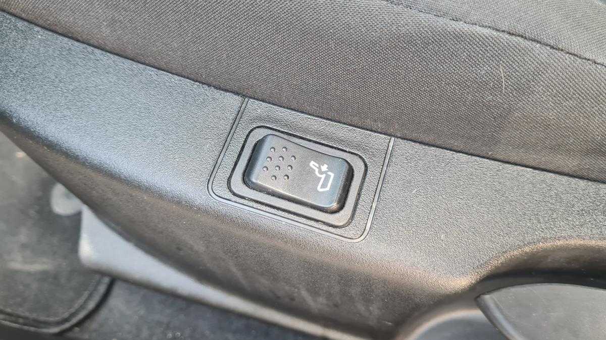 fiat-tipo-station-wagon-2023-diesel-1248cc