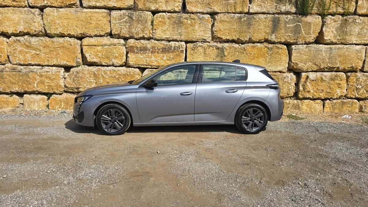 peugeot-308-2022-diesel-1499cc