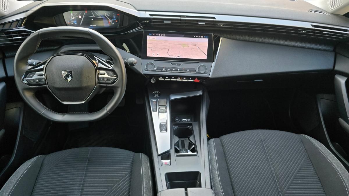 peugeot-308-2022-diesel-1499cc