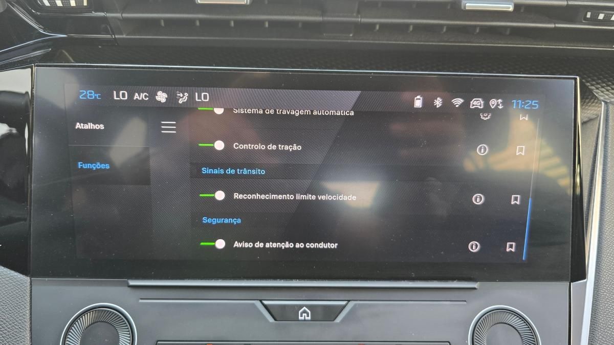 peugeot-308-2022-diesel-1499cc
