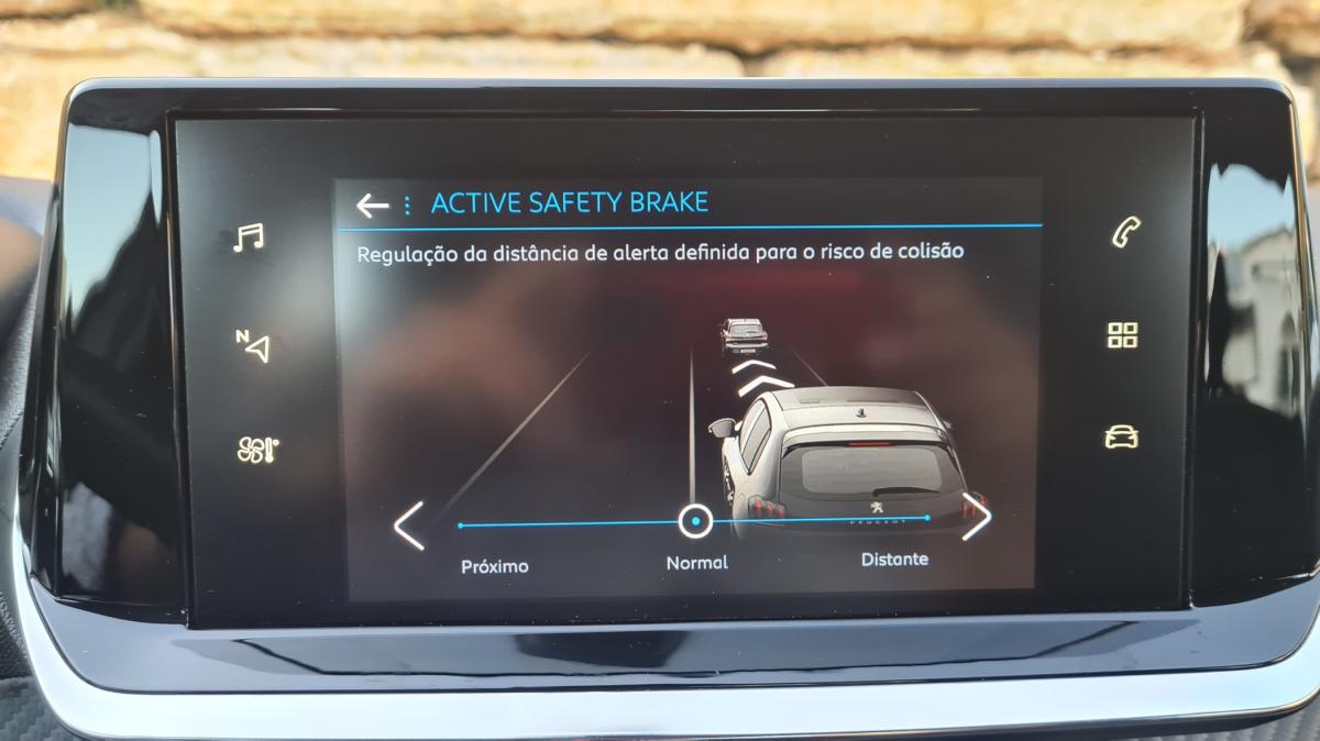 peugeot-208-2020-diesel-1499cc