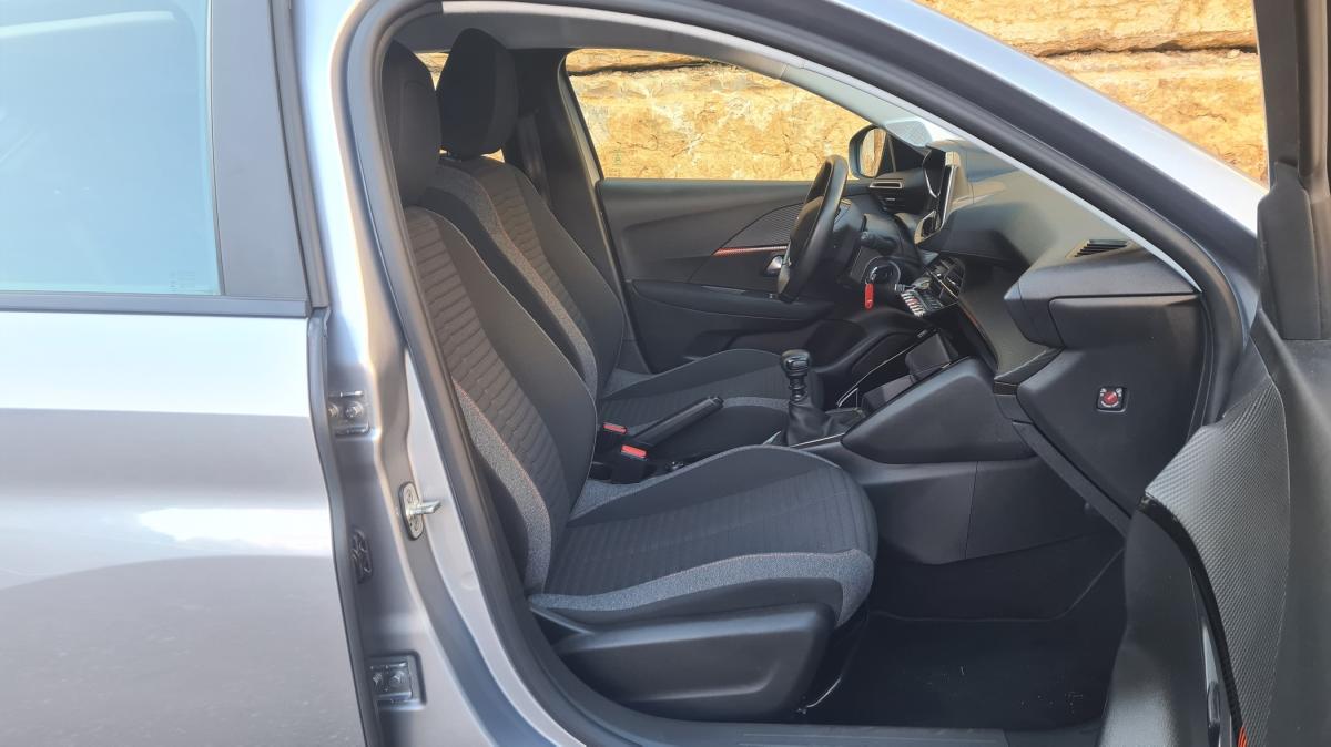 peugeot-208-2020-diesel-1499cc