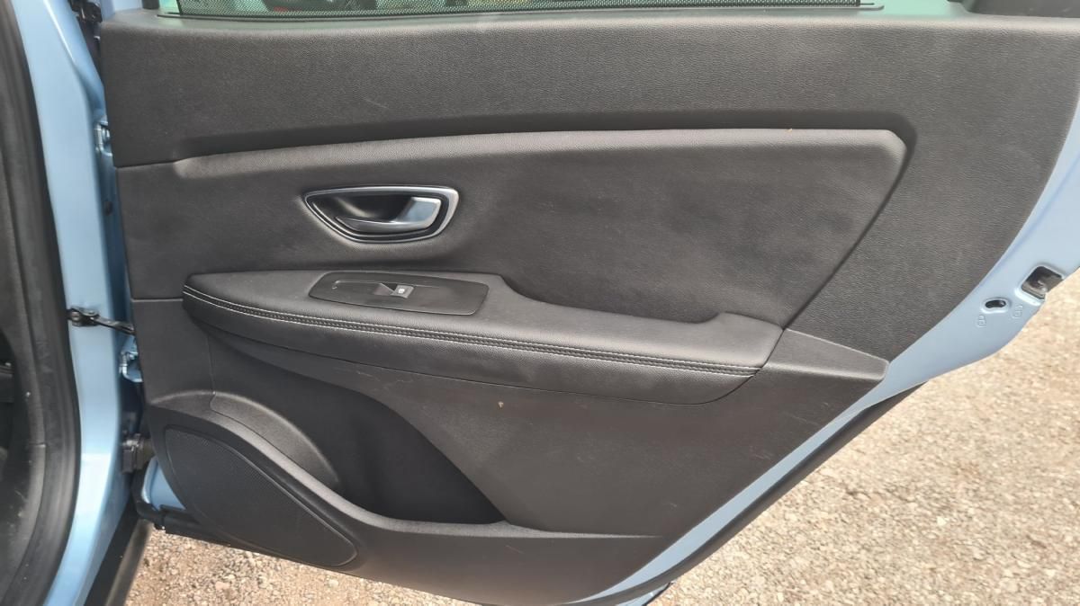 renault-grand-scenic-2019-diesel-1749cc