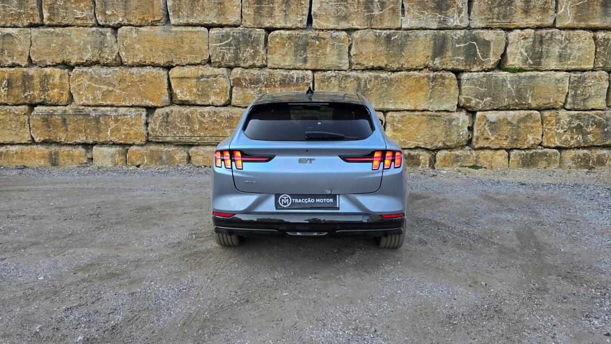 ford-mustang-2022-eletrico-0cc