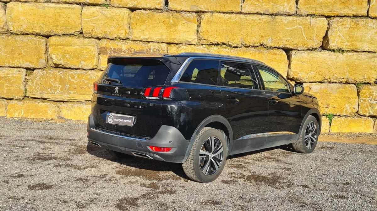 peugeot-5008-2019-diesel-1499cc