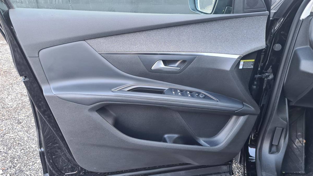 peugeot-5008-2019-diesel-1499cc