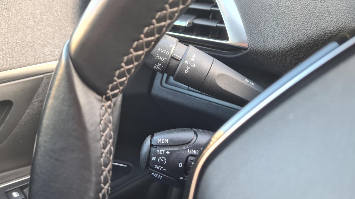 peugeot-5008-2019-diesel-1499cc