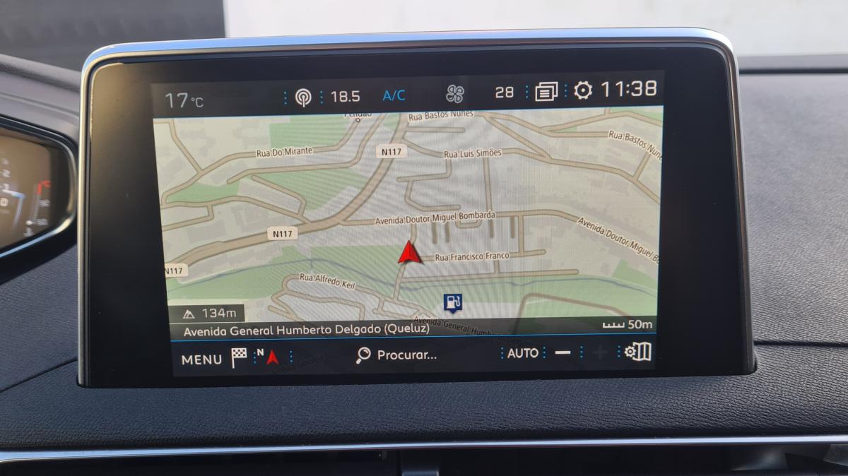 peugeot-5008-2019-diesel-1499cc
