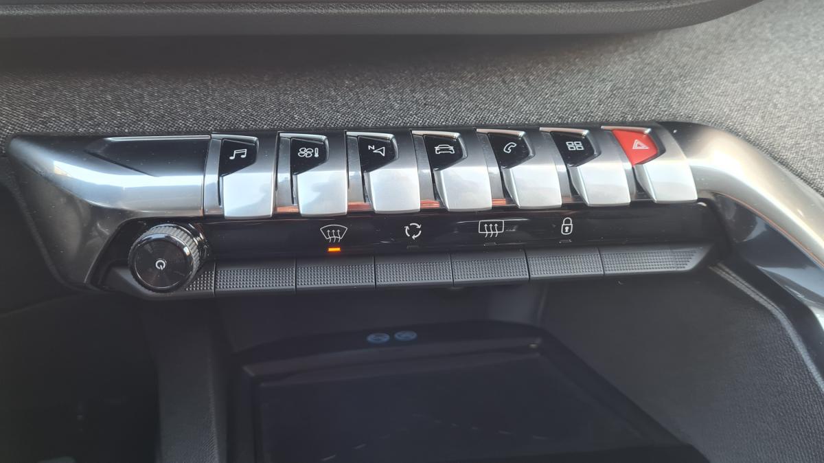 peugeot-5008-2019-diesel-1499cc