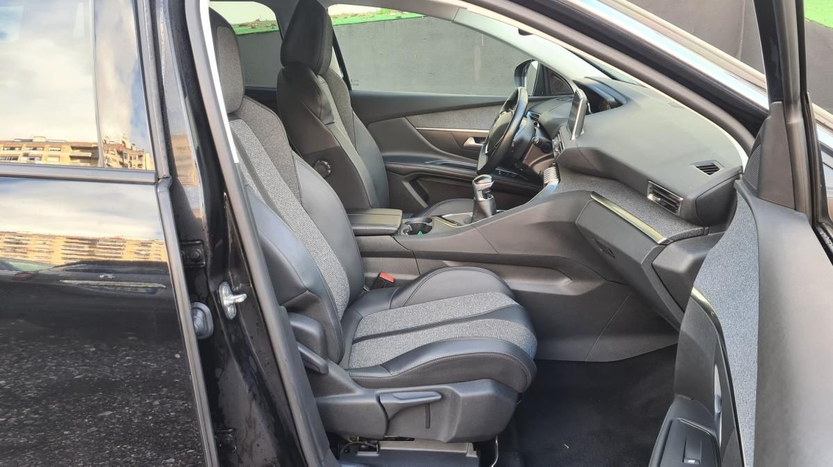 peugeot-5008-2019-diesel-1499cc