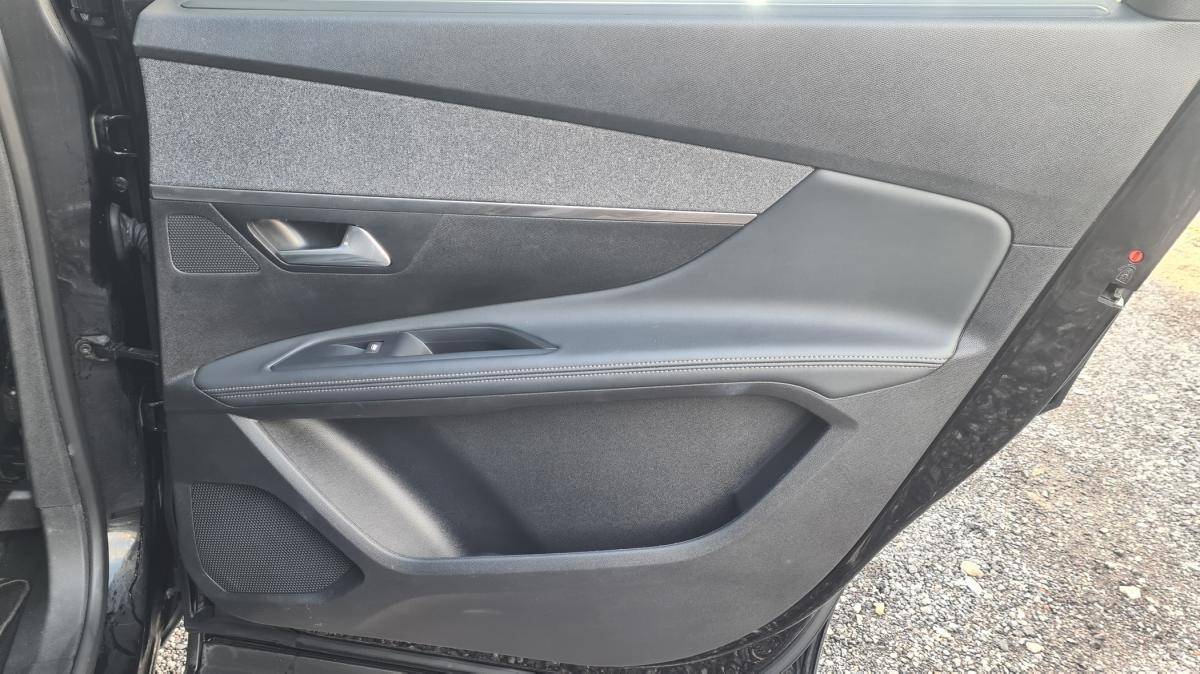 peugeot-5008-2019-diesel-1499cc
