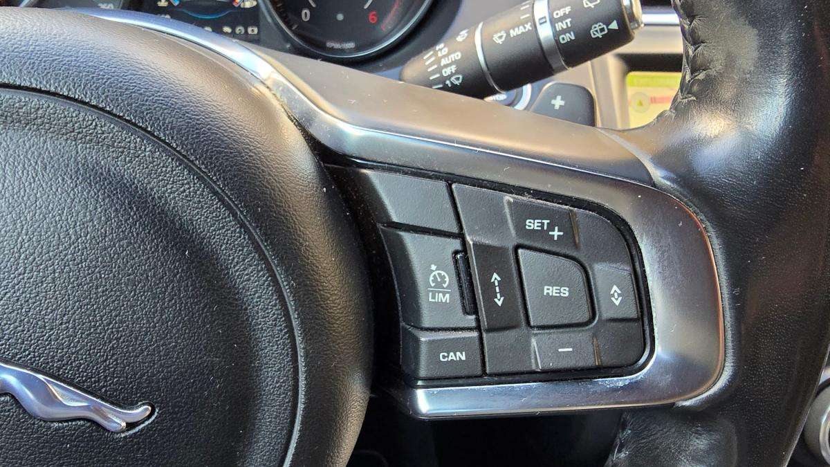 jaguar-e-pace-2018-diesel-1999cc