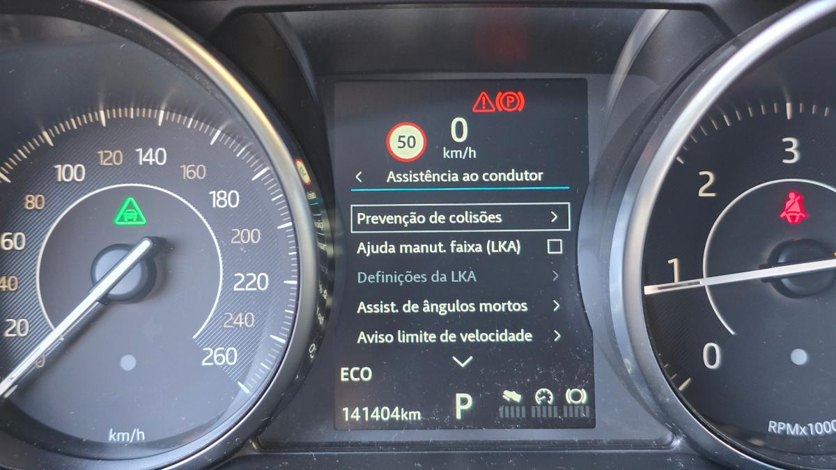 jaguar-e-pace-2018-diesel-1999cc