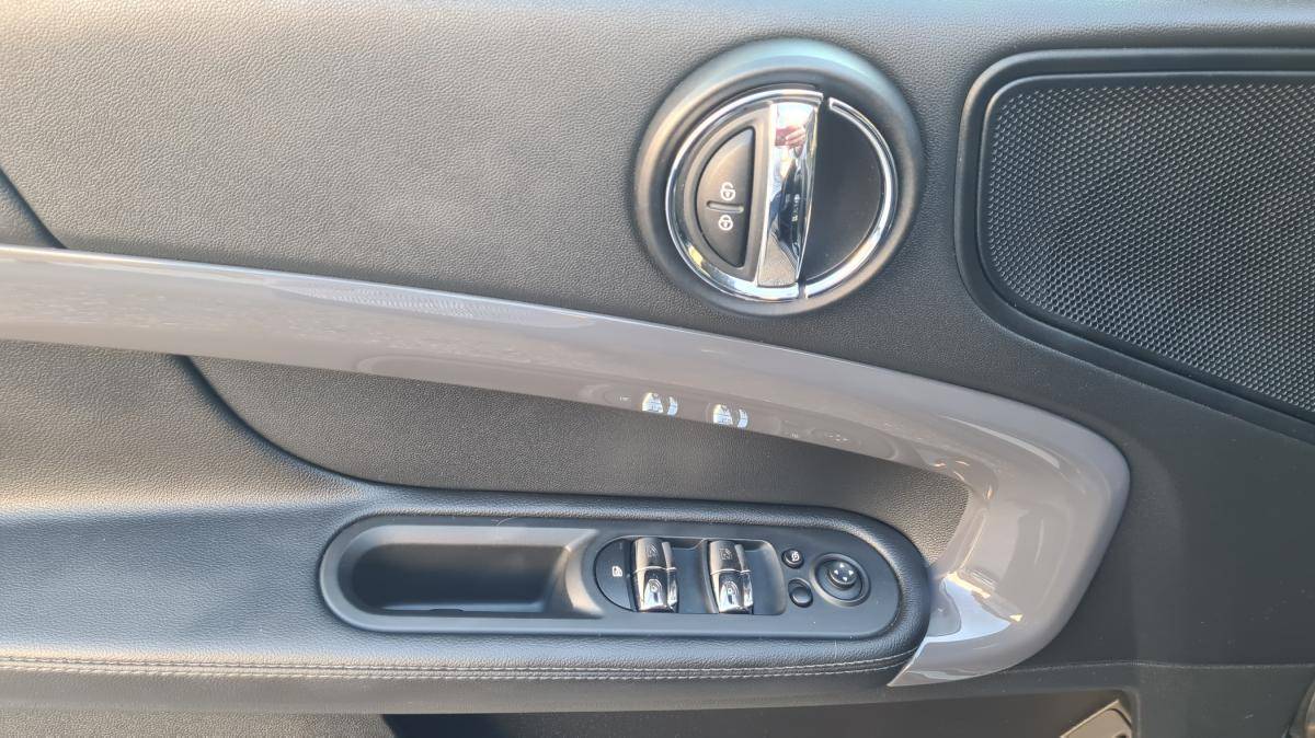 mini-countryman-2018-hibrido-a-gasolina-1499cc