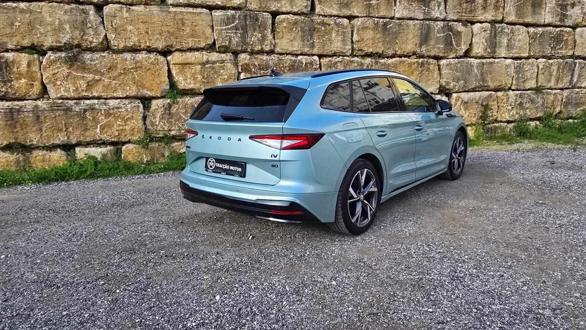 skoda-enyaq-2023-eletrico-0cc