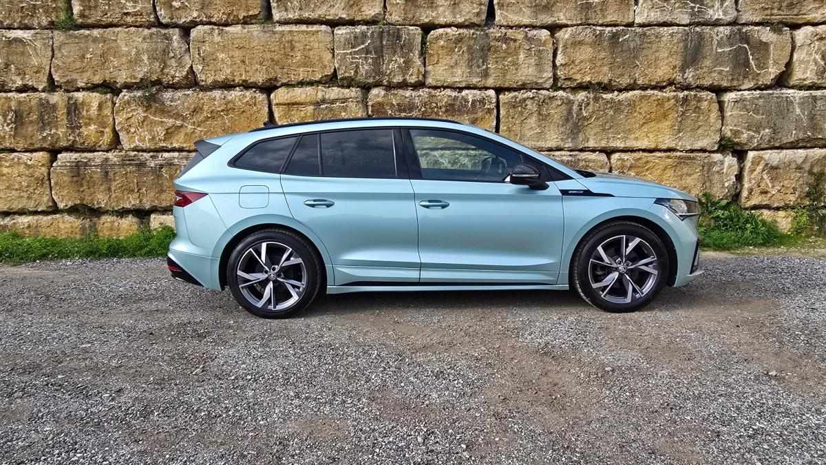 skoda-enyaq-2023-eletrico-0cc
