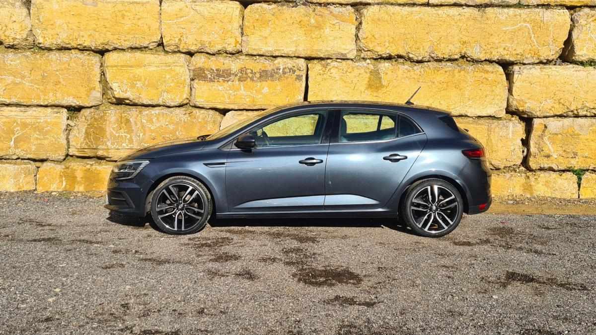 renault-megane-2021-diesel-1461cc