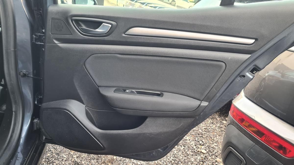 renault-megane-2021-diesel-1461cc