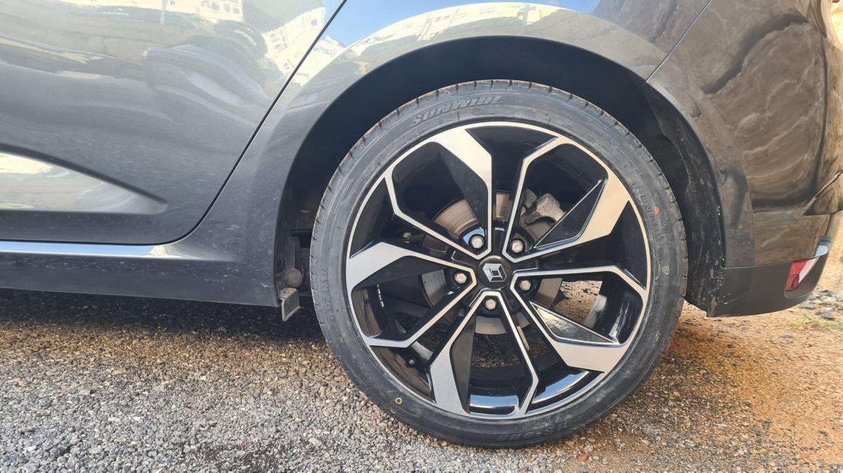 renault-megane-2022-diesel-1461cc