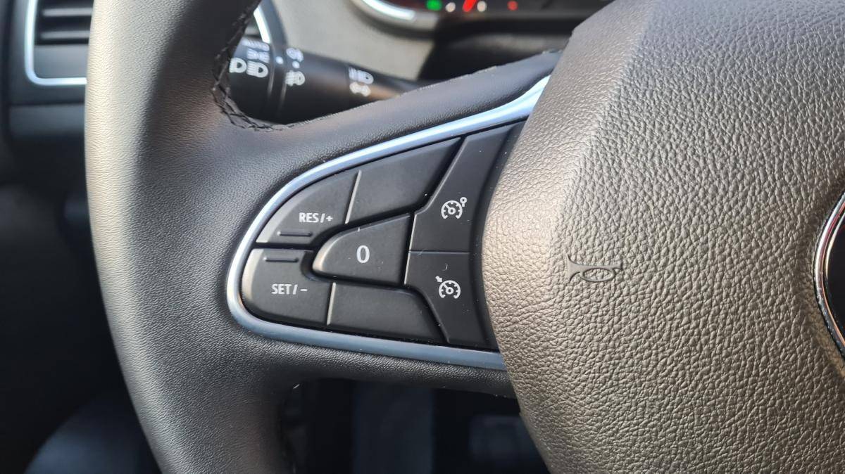 renault-megane-2022-diesel-1461cc
