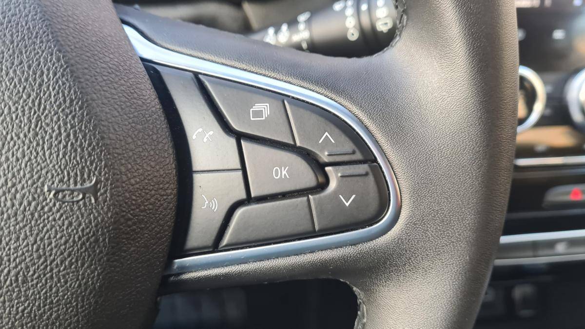 renault-megane-2022-diesel-1461cc