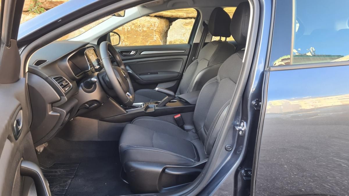renault-megane-2022-diesel-1461cc