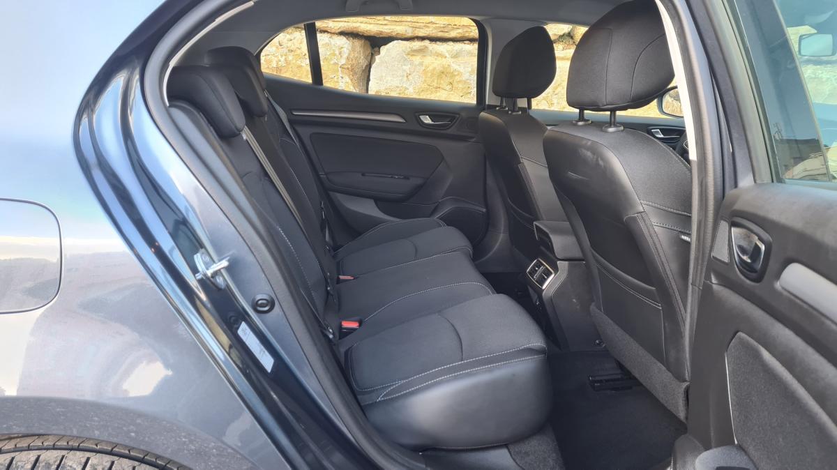renault-megane-2022-diesel-1461cc