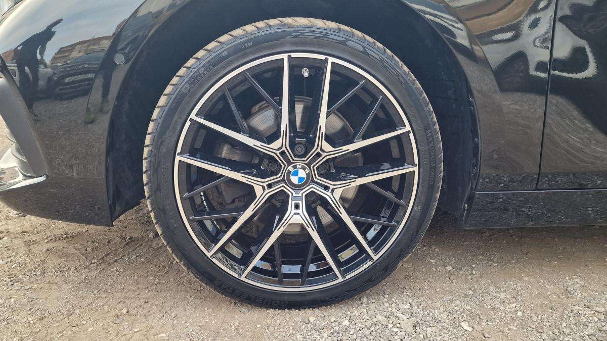 bmw-serie-1-2022-diesel-1496cc