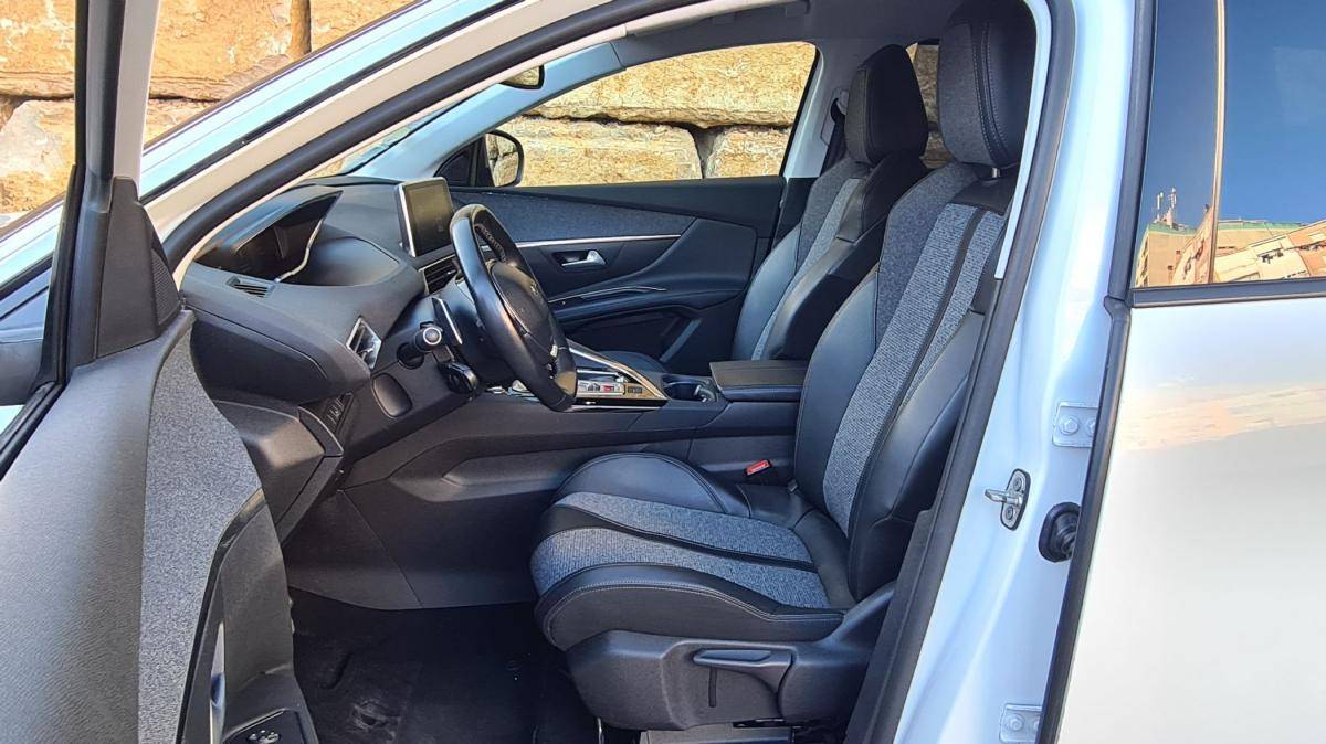 peugeot-5008-2018-diesel-1560cc