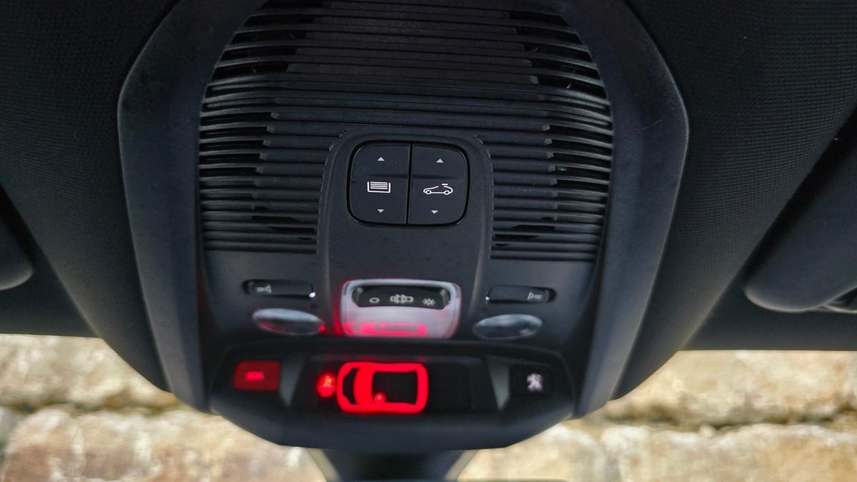 peugeot-5008-2021-diesel-1499cc