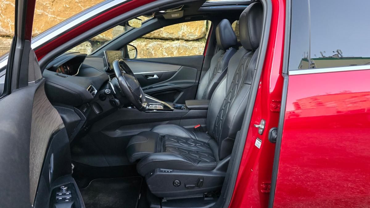 peugeot-5008-2021-diesel-1499cc