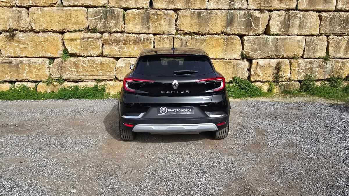 renault-captur-2022-hibrido-a-gasolina-1598cc