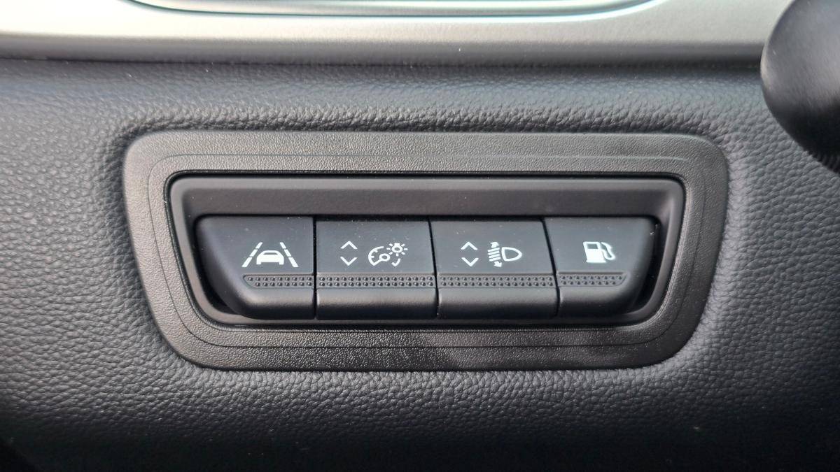 renault-captur-2022-hibrido-a-gasolina-1598cc
