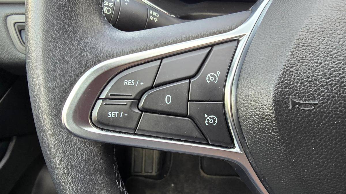 renault-captur-2022-hibrido-a-gasolina-1598cc